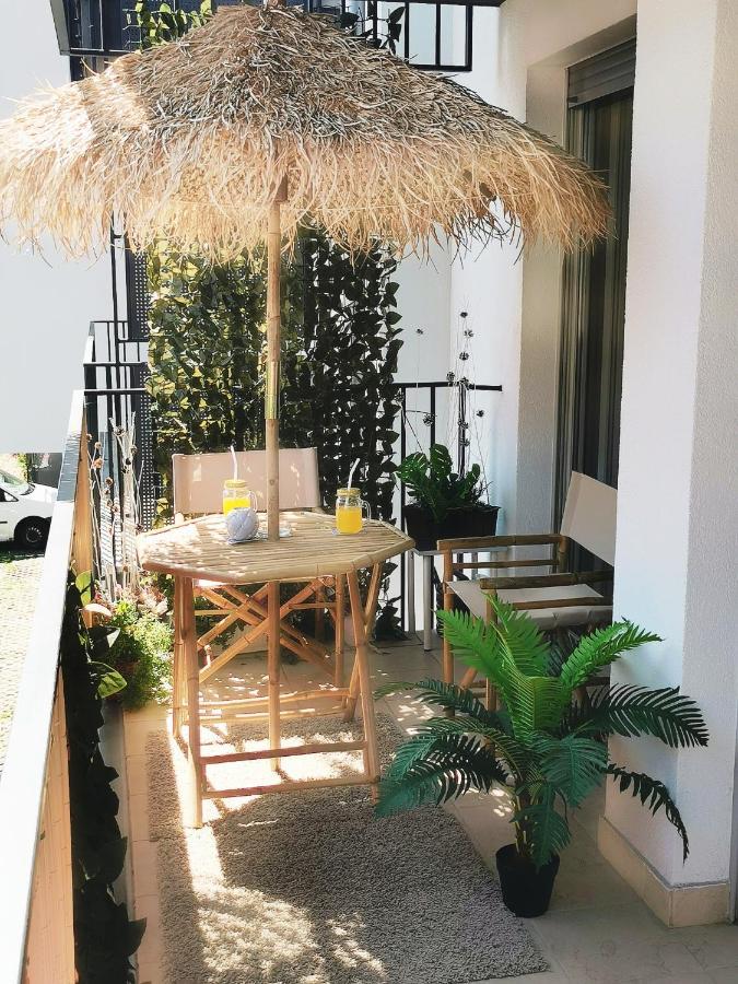 Jacuzzi Studio Apartman Mare'S Zagreb Exterior photo